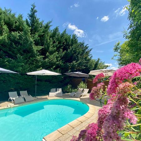 O Clair De Lune Au Coeur De Sarlat - Chambres Climatisees - Parking Prive - Piscine Chauffee - Spa Et Massages Ngoại thất bức ảnh