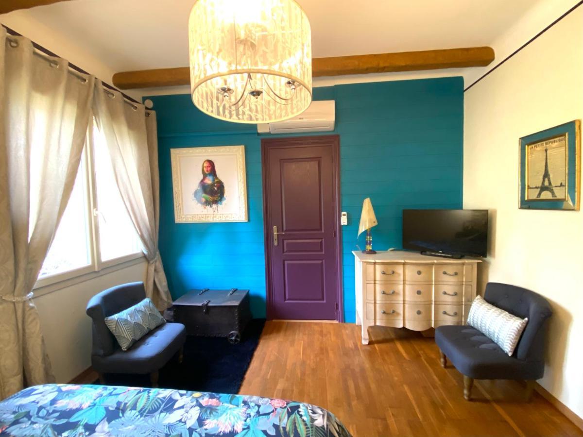 O Clair De Lune Au Coeur De Sarlat - Chambres Climatisees - Parking Prive - Piscine Chauffee - Spa Et Massages Ngoại thất bức ảnh