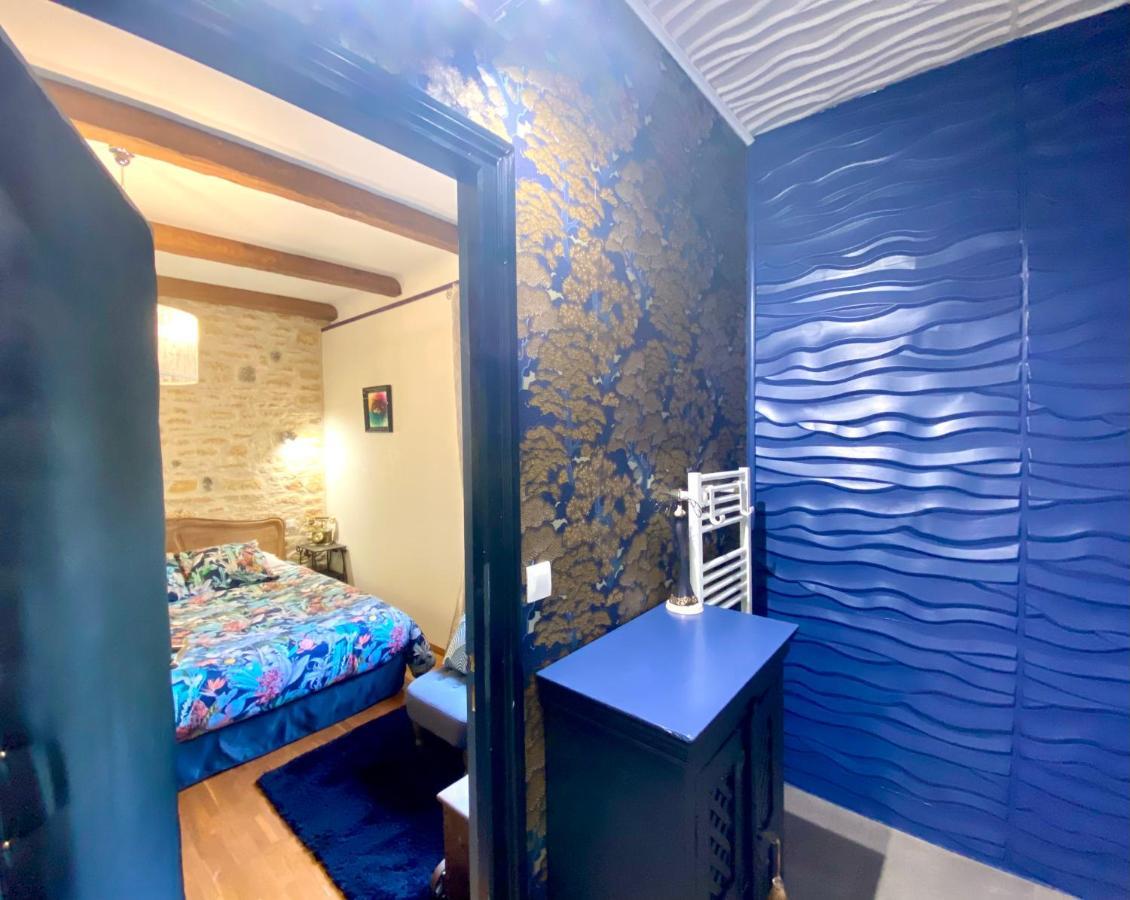 O Clair De Lune Au Coeur De Sarlat - Chambres Climatisees - Parking Prive - Piscine Chauffee - Spa Et Massages Ngoại thất bức ảnh