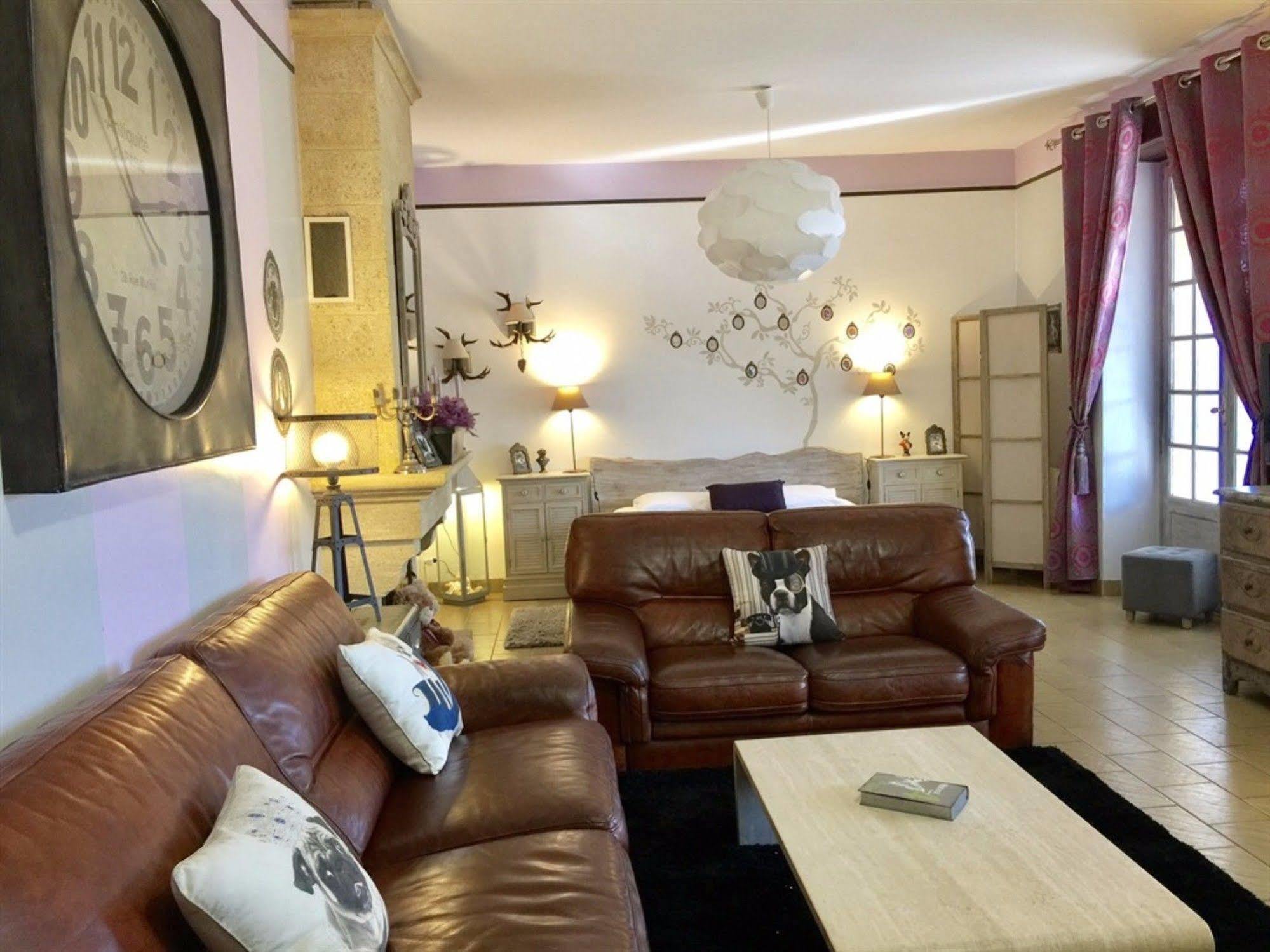 O Clair De Lune Au Coeur De Sarlat - Chambres Climatisees - Parking Prive - Piscine Chauffee - Spa Et Massages Ngoại thất bức ảnh